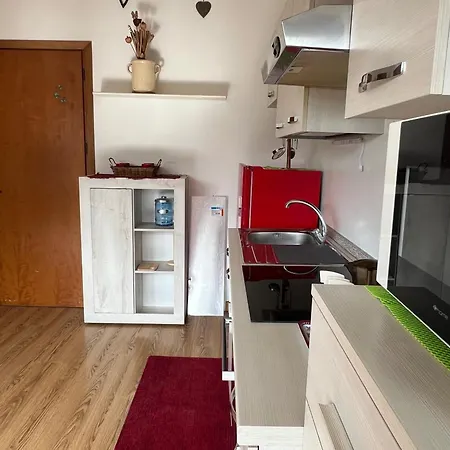 דירה Monolocale Con Parcheggio *